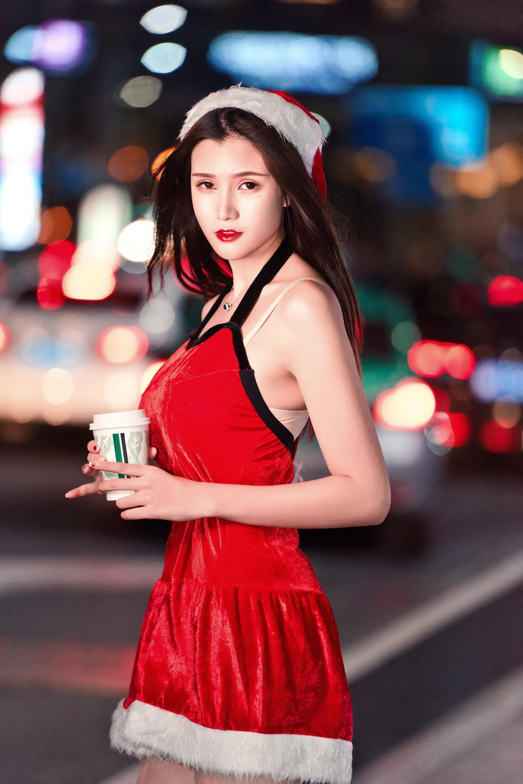 [魔镜街拍] NO.124 寒风中的极品肉丝圣诞美人婷婷 [224P]插图6